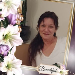 Meet your Posher, Manuela